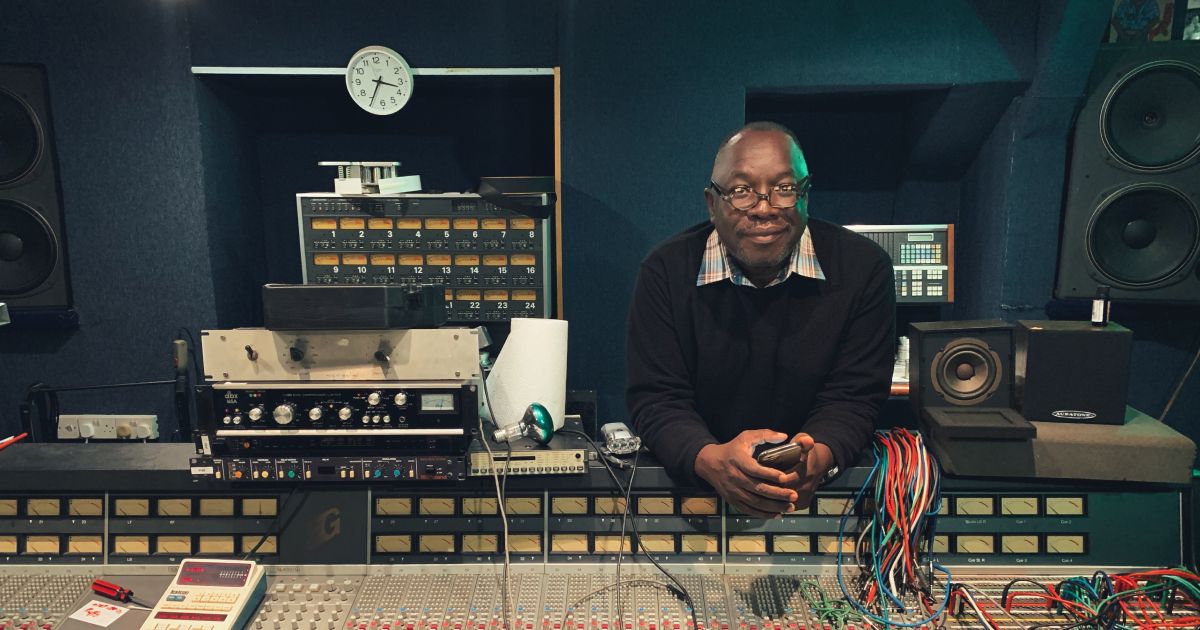 Mad Professor “無限の可能性を持つもの、それがアナログさ